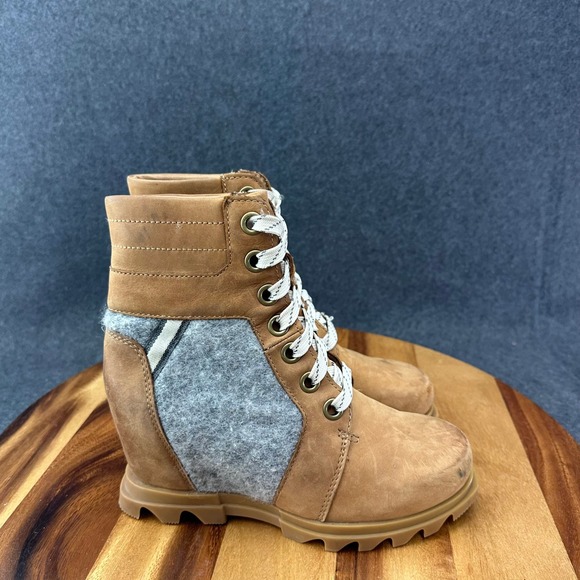Sorel Shoes - Sorel Women's 5.5 Joan of Arctic Wedge III Lexie Boot Waterproof Leather Wedge
